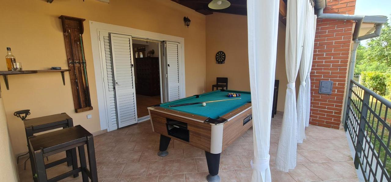 Sunny Garden Villa With Pool Loborika 外观 照片